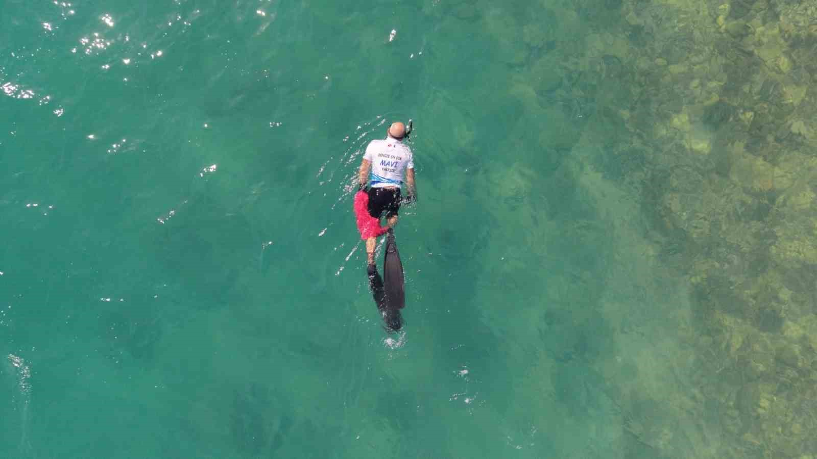 Bodrum’da deniz dibinden çıkanlar şaşırttı: Torba sahilinden 75 kilo atık çıkarıldı