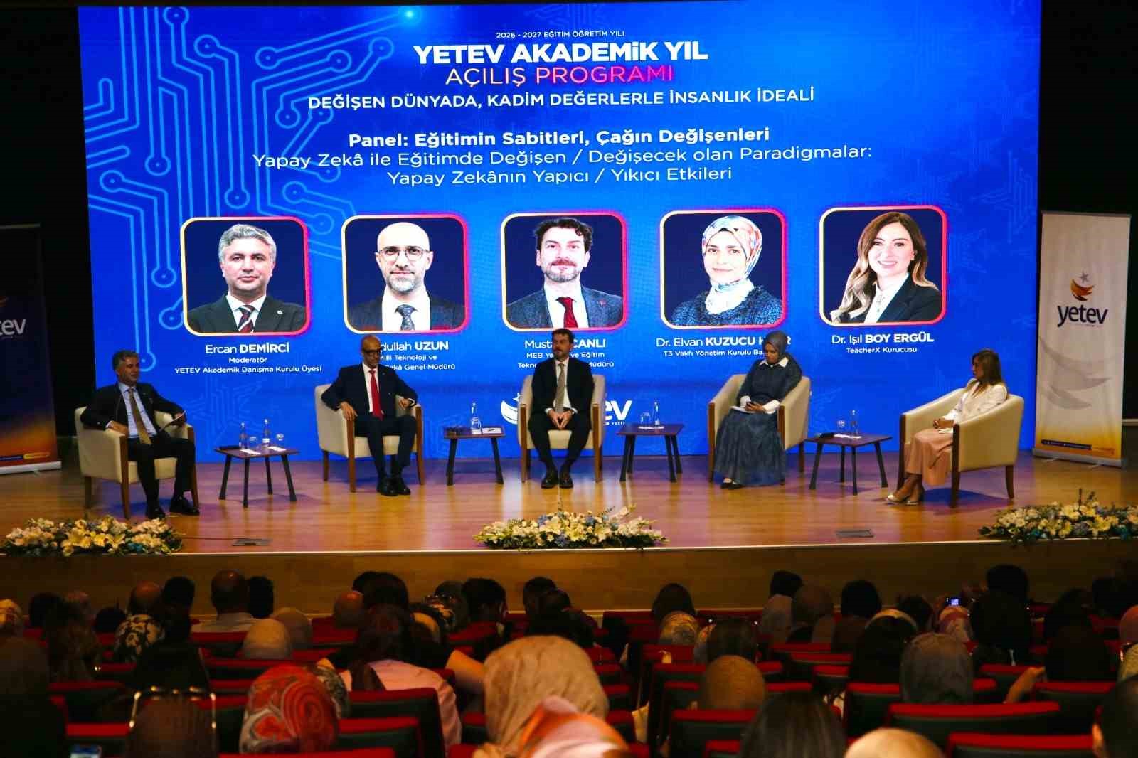 YETEV yeni akademik yıla "Kadim Değerlerle İnsanlık İdeali" vizyonuyla başladı