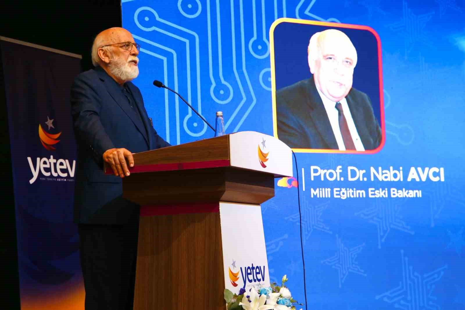 YETEV yeni akademik yıla "Kadim Değerlerle İnsanlık İdeali" vizyonuyla başladı
