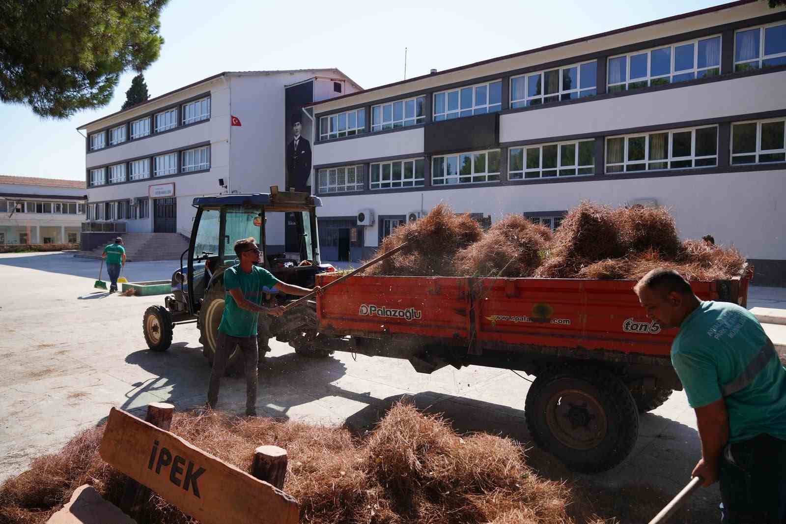 Okullar açılmadan kapsamlı temizlik