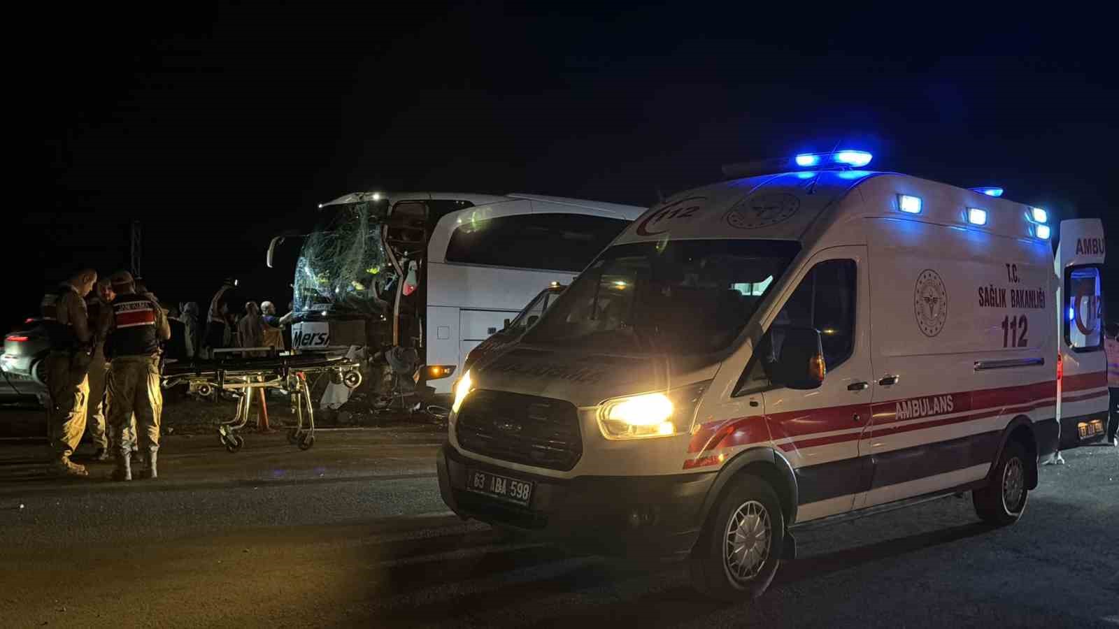 Şanlıurfa’da yolcu otobüsleri çarpıştı: 13 yaralı