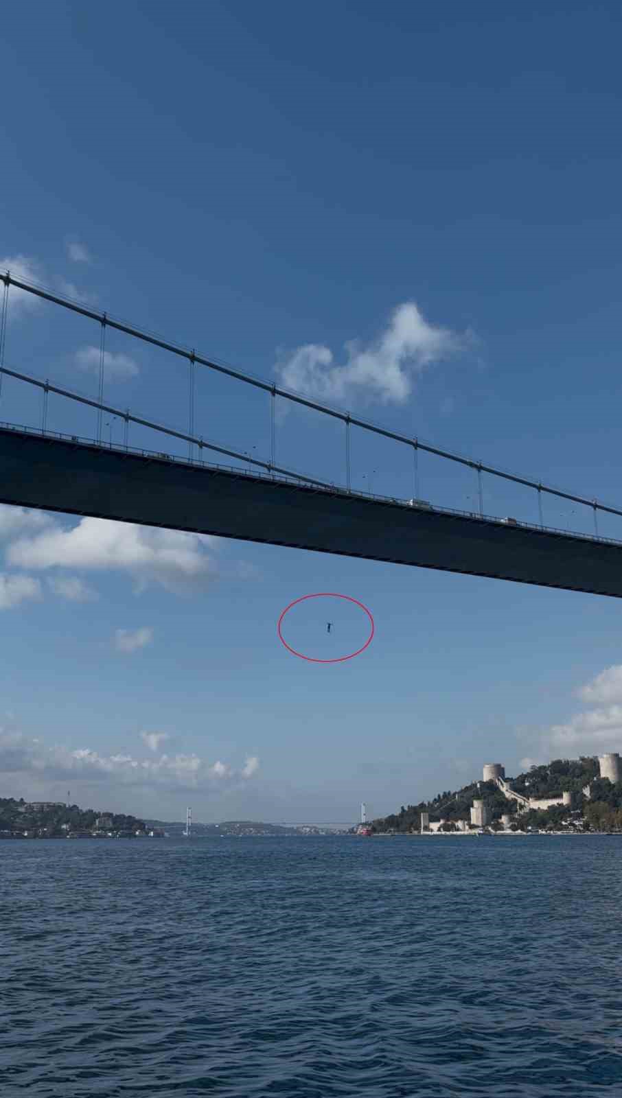 FSM Köprüsü’nden denize atlayan kişiyi vatandaşlar kurtardı