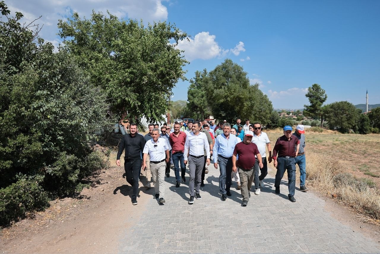 Denizli’de 4 ilçeyi bağlayan yoldaki 30 yıllık hasret sona erdi