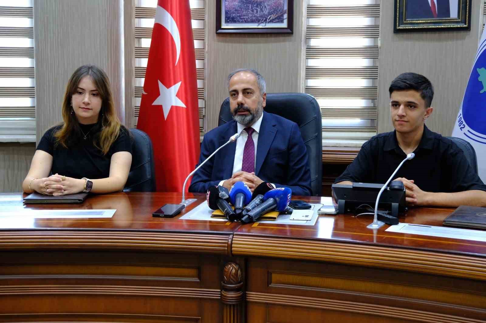 Van MAT-BİL Projesi ilk meyvelerini verdi: Öğrenciler hayallerindeki üniversitelere yerleşti