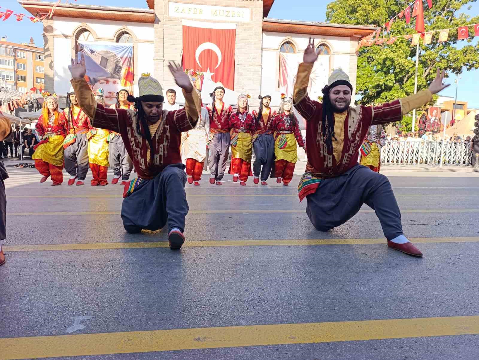 Afyonkarahisar’ın düşman işgalinden kurtuluşunun 104. yıldönümü kutlandı