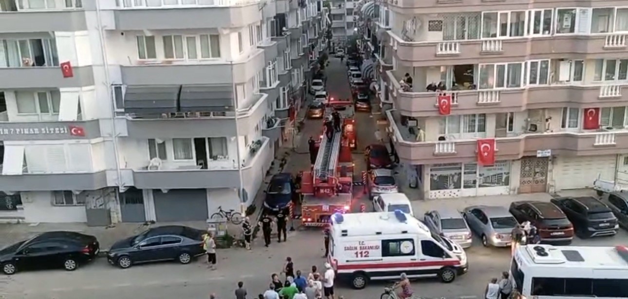 Bursa’da korkutan ev yangını