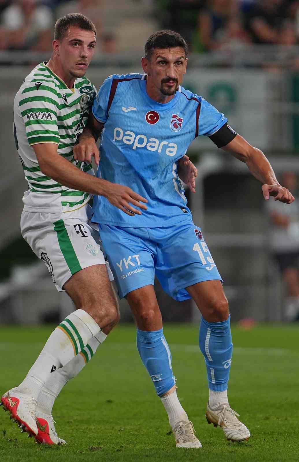 UEFA Avrupa Ligi: Ferencvaros: 1 - Trabzonspor: 0 (İlk yarı)