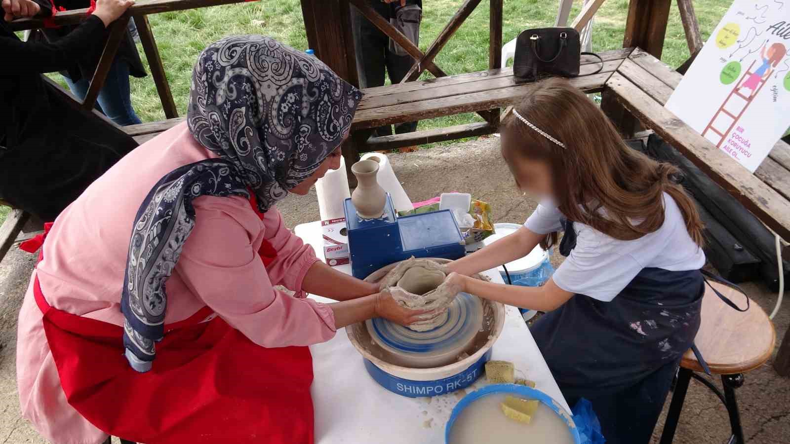 Koruyucu aileler ve çocuklar festivalde buluştu