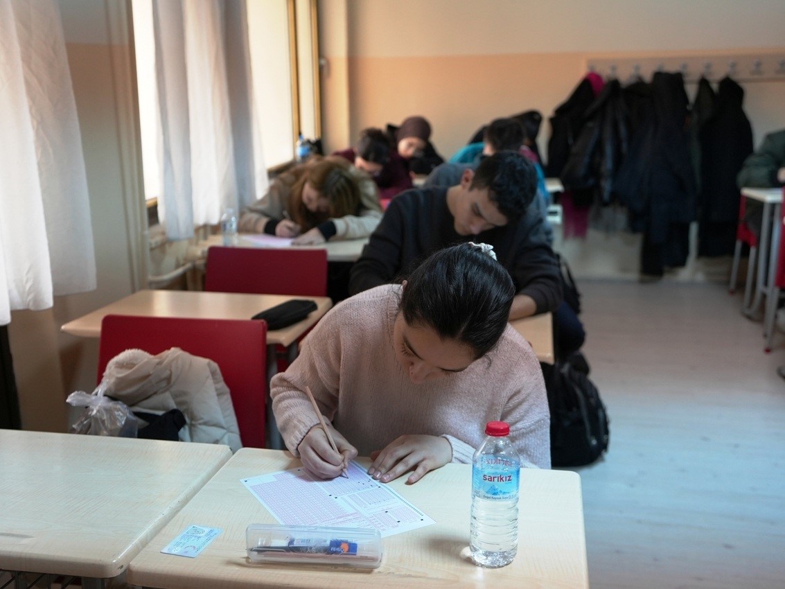 Gençlerin üniversite yolculuğunda Denizli Büyükşehir desteği