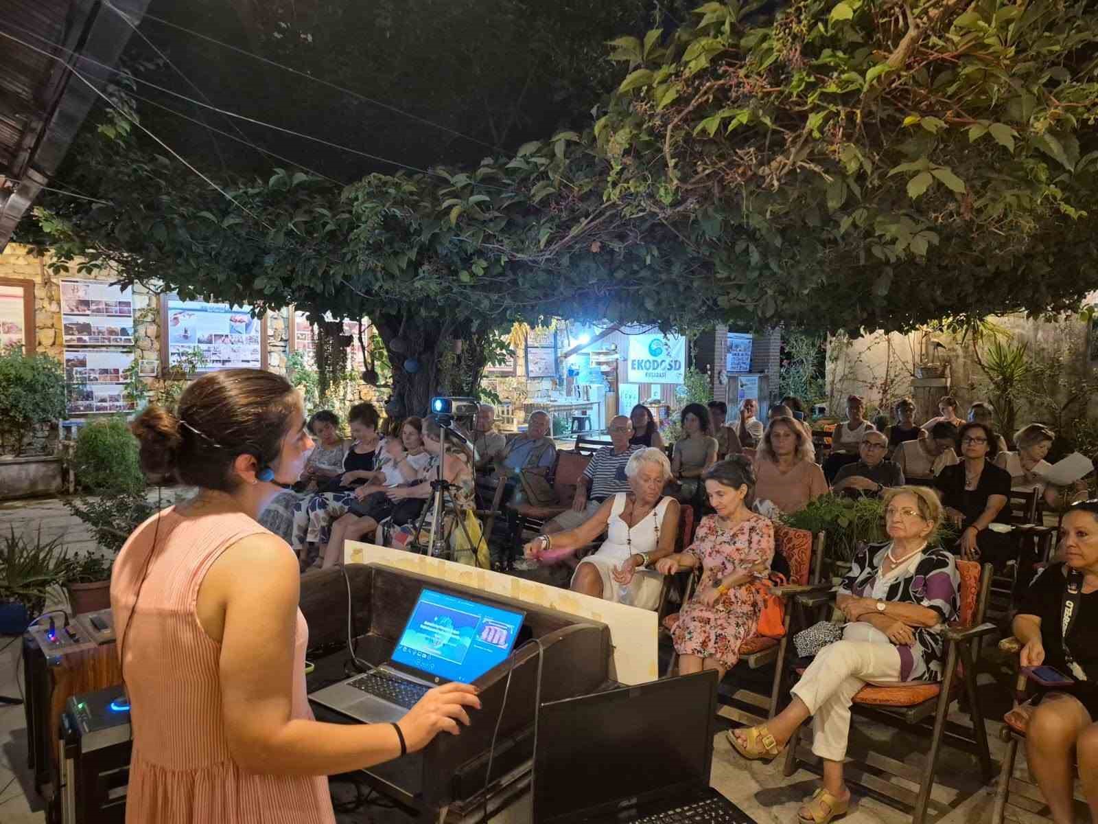 Kuşadası’nda deniz çayırları için kritik uyarı