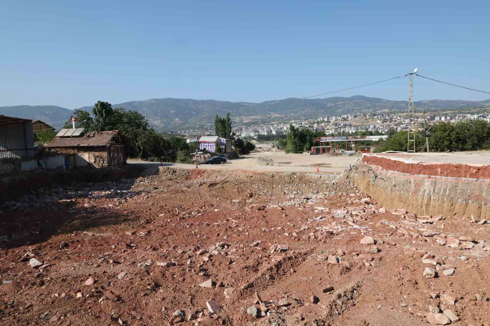 Tokat’ın iki yakasını birbirine bağlayacak yeni ulaşım güzergâhında sona gelindi