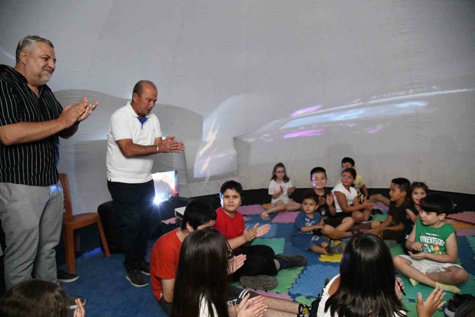 Yunusemre’de çocuklar uzayın derinliklerine yolculuk yaptı
