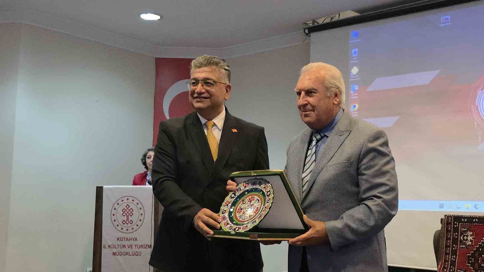 Kütahya’da "Malazgirt’ten Büyük Taarruz’a: Bir Zaferden Bir Zafer’e" konferansı