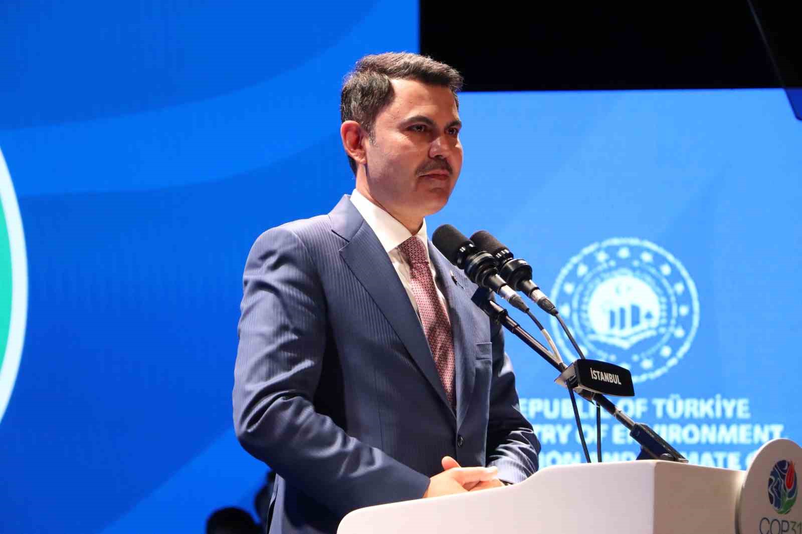 Bakan Kurum Demokrasi ve Özgürlükler Adası’nda konuştu: "Sözün eyleme dönüşmesi gereken zaman dilimindeyiz"