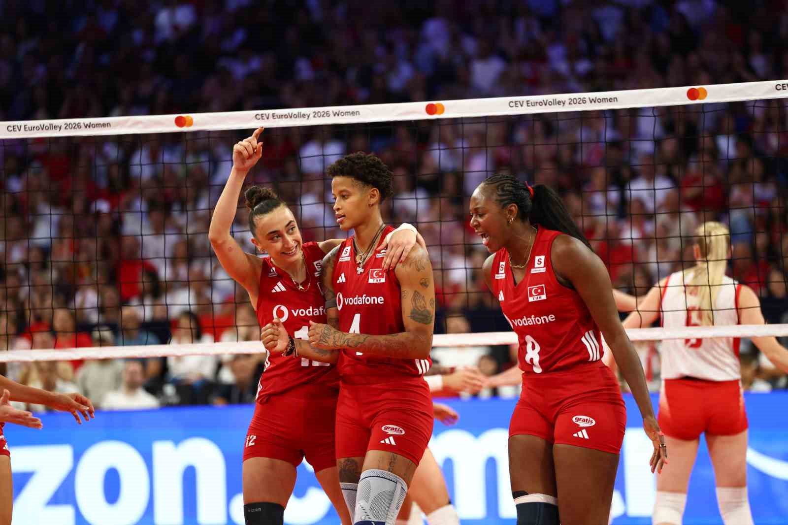 2026 CEV Avrupa Voleybol Şampiyonası: Türkiye: 2 - Polonya: 3