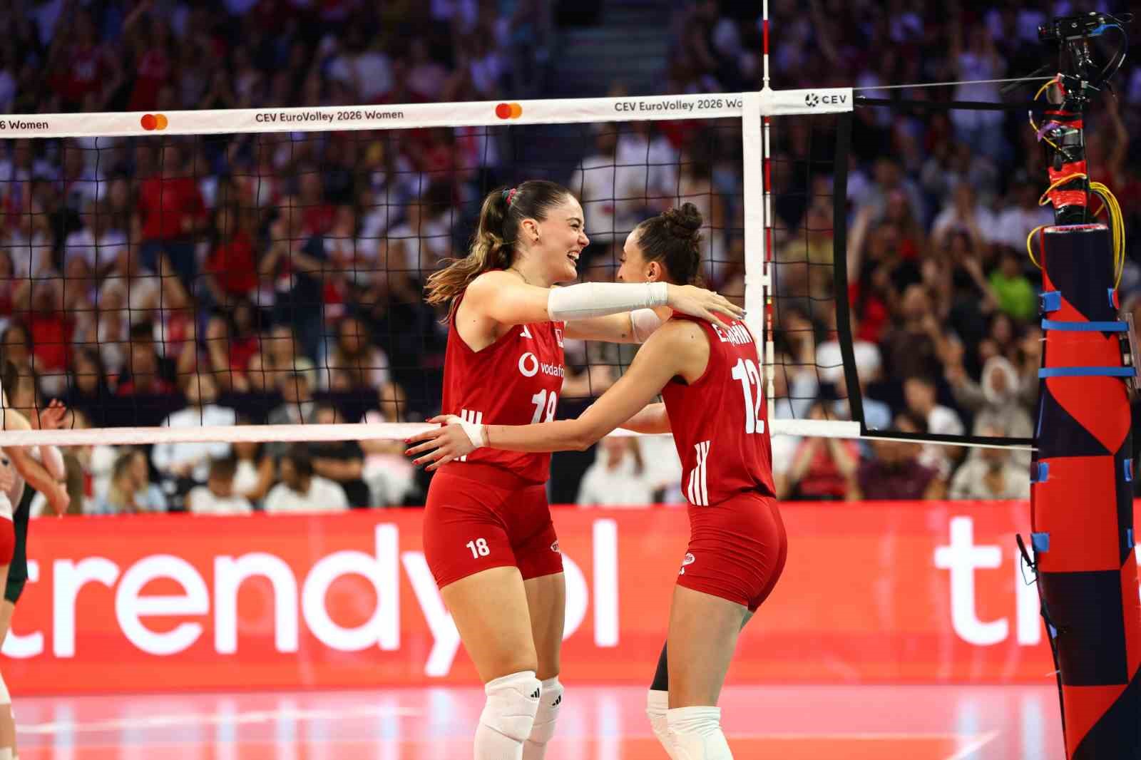 2026 CEV Avrupa Voleybol Şampiyonası: Türkiye: 2 - Polonya: 3