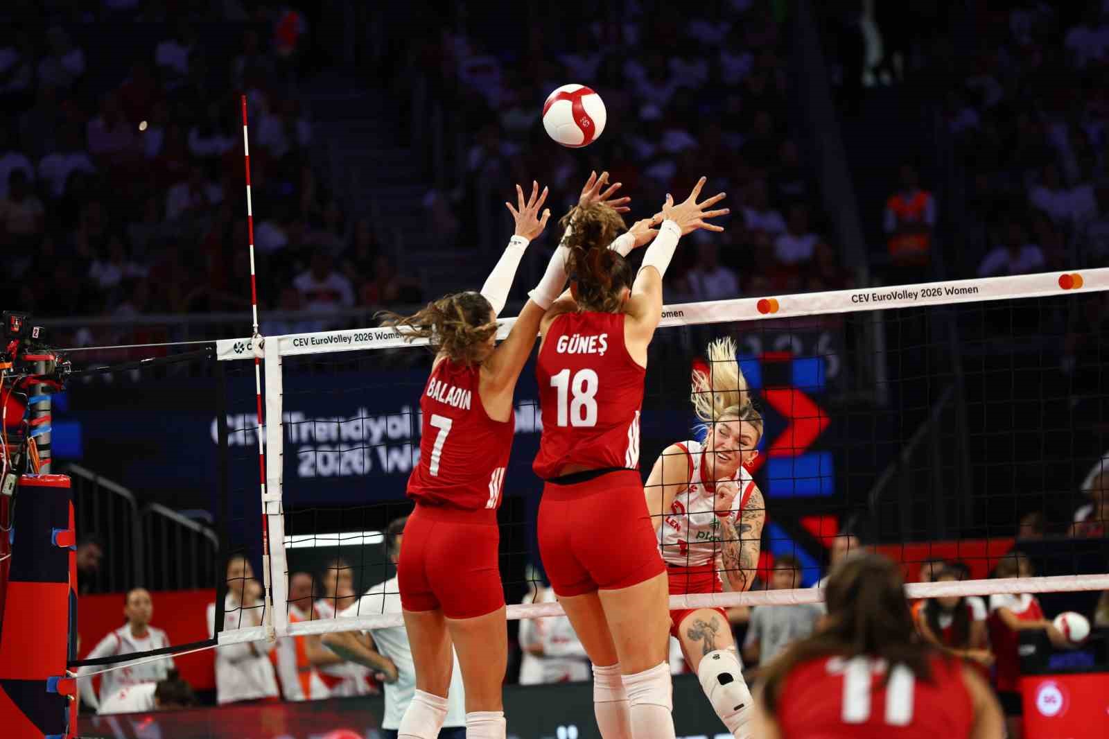 2026 CEV Avrupa Voleybol Şampiyonası: Türkiye: 2 - Polonya: 3