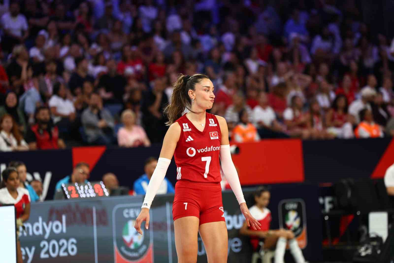 2026 CEV Avrupa Voleybol Şampiyonası: Türkiye: 2 - Polonya: 3