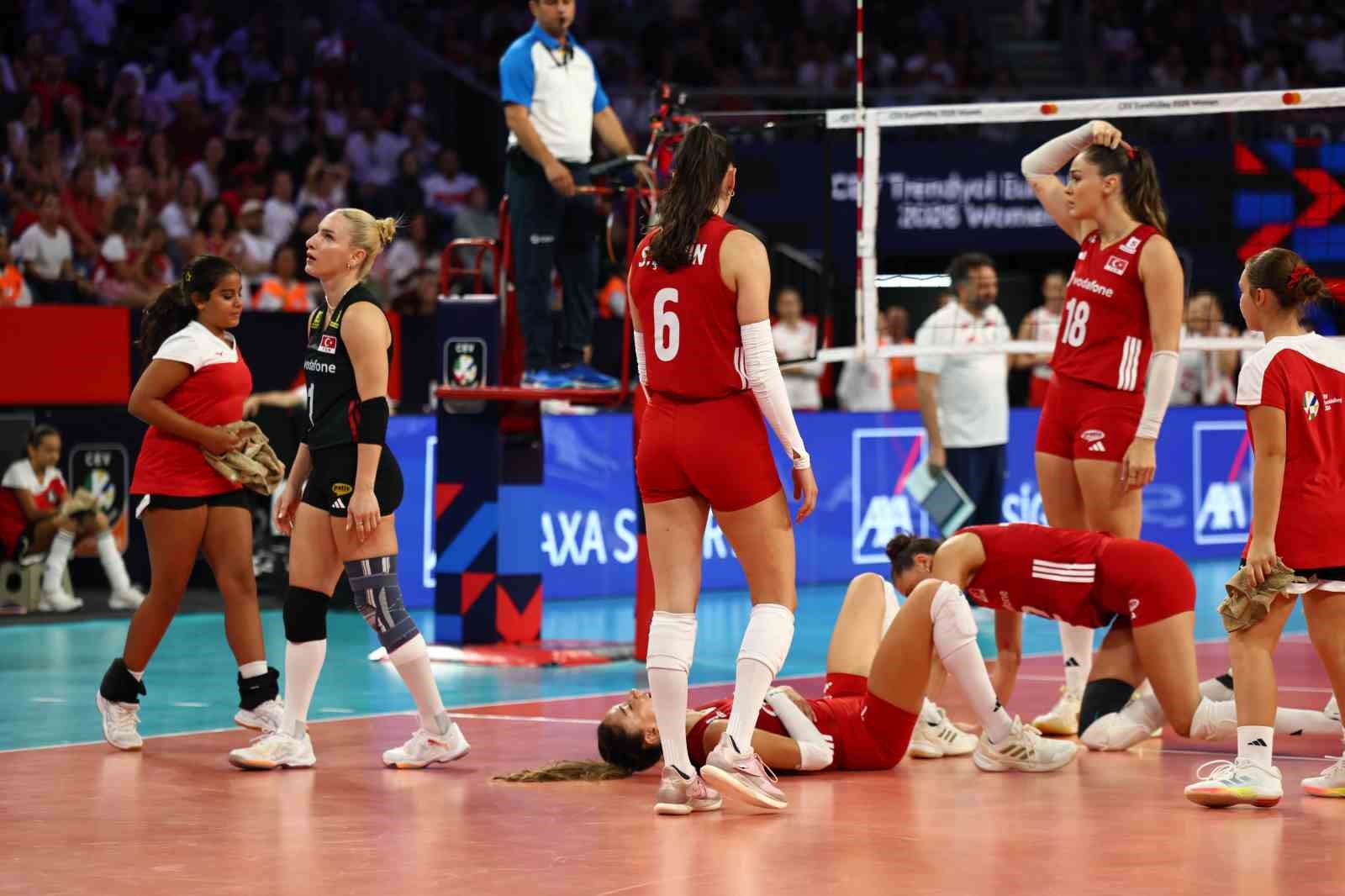 2026 CEV Avrupa Voleybol Şampiyonası: Türkiye: 2 - Polonya: 3