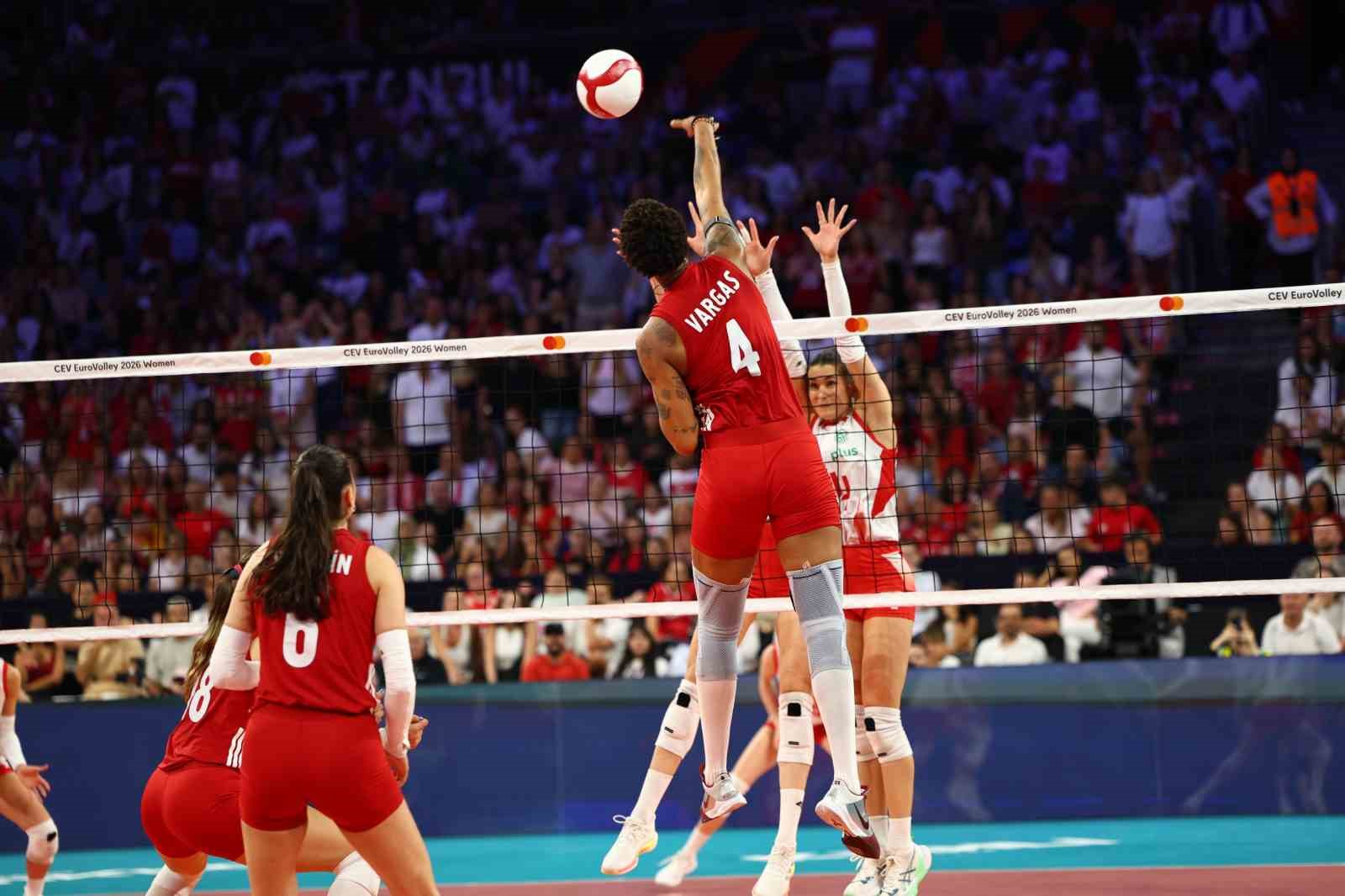 2026 CEV Avrupa Voleybol Şampiyonası: Türkiye: 2 - Polonya: 3