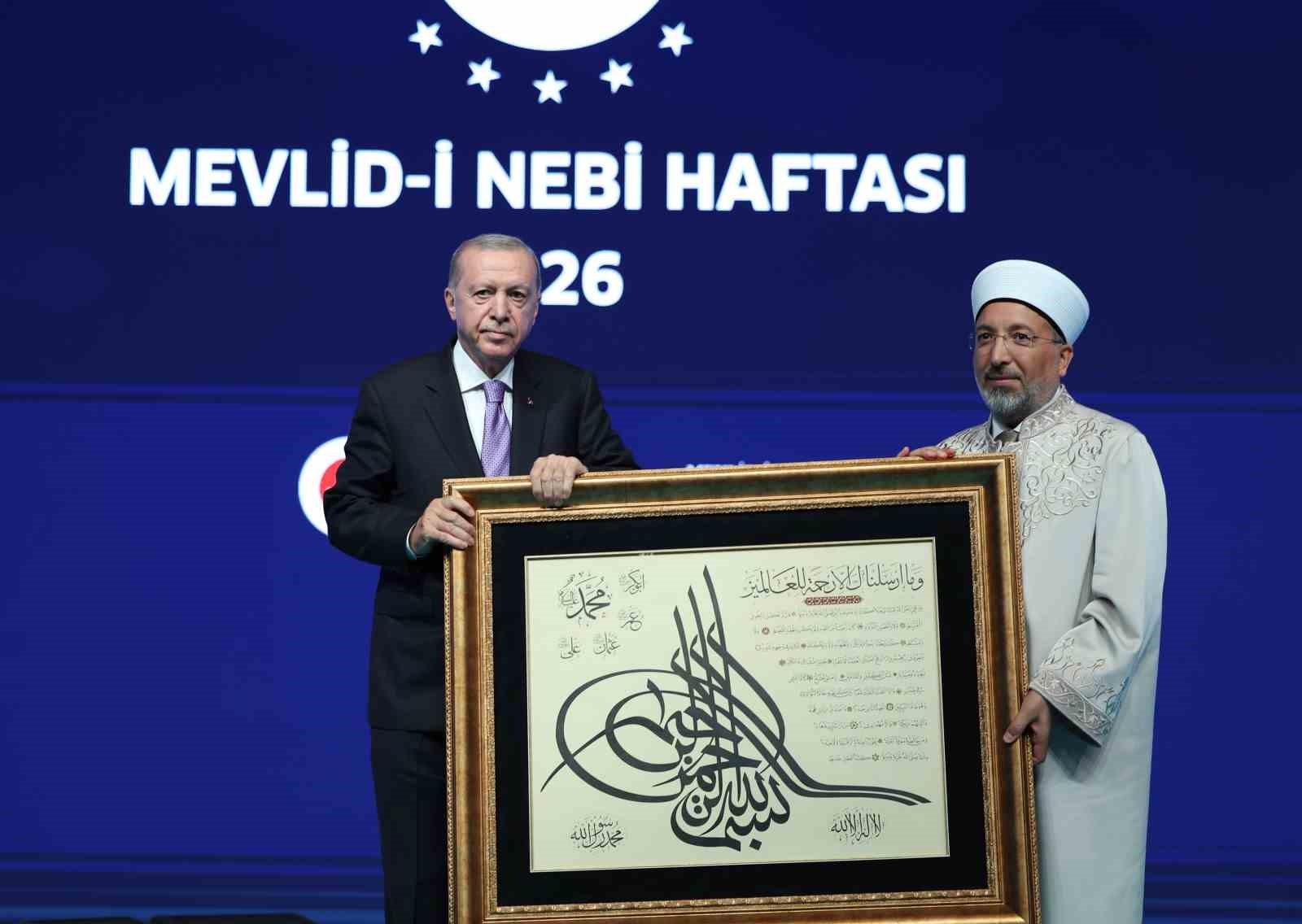 Cumhurbaşkanı Erdoğan: "Müslümanlar olarak başkalarına umut bağlamakla hiçbir yere varamayız"