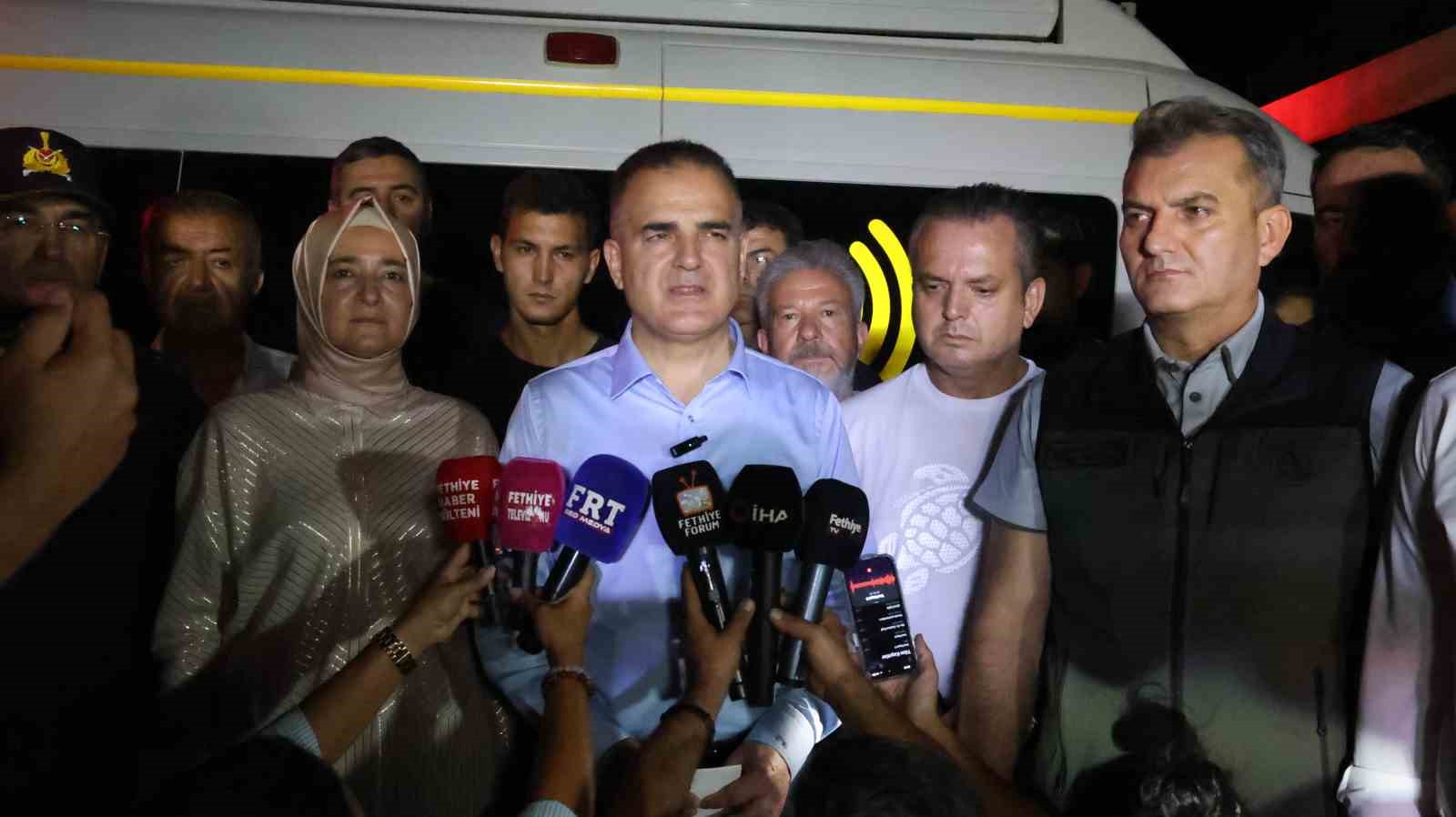 Fethiye’deki orman yangınında 16 huzurevi sakini dumandan etkilendi
