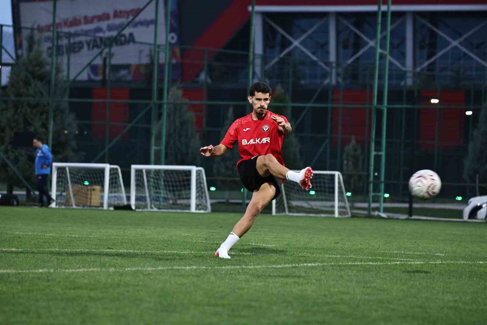 Çorum FK, Beşiktaş mesaisine devam etti