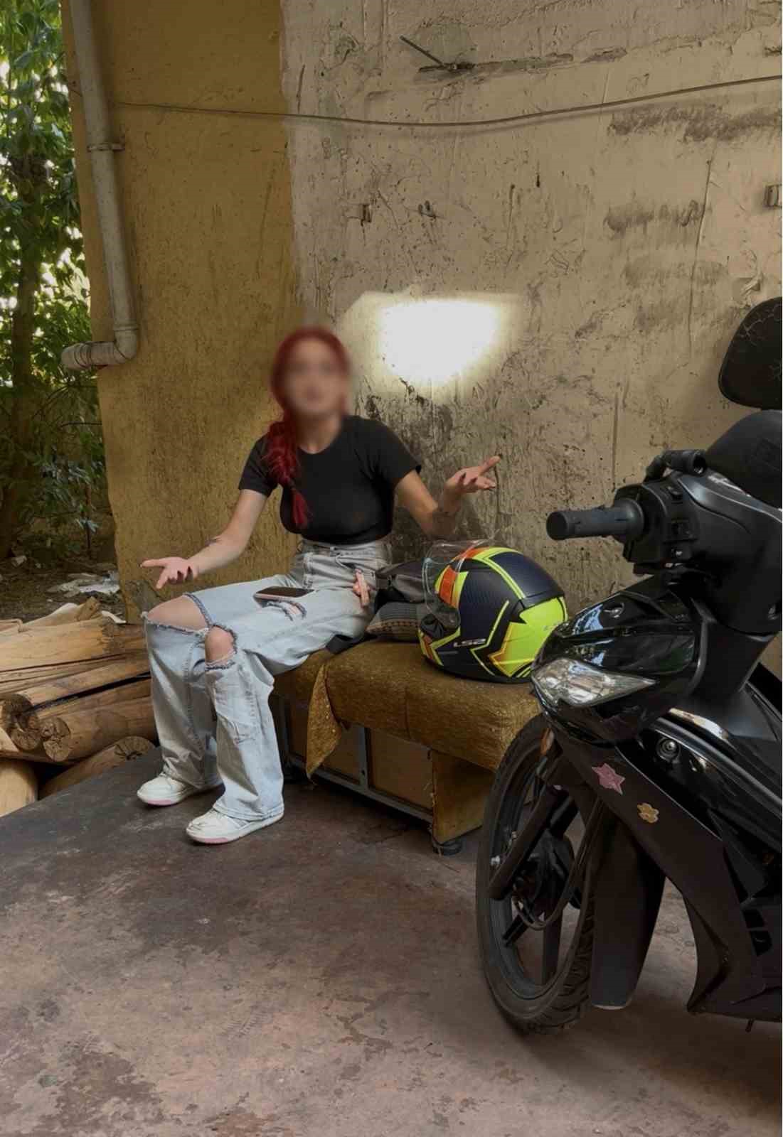 Yaya geçidinde yaşlı adama çarpan motosiklet sürücüsünden şok sözler: "Öğretmenleri böyle mi öğretiyor bunlara?"