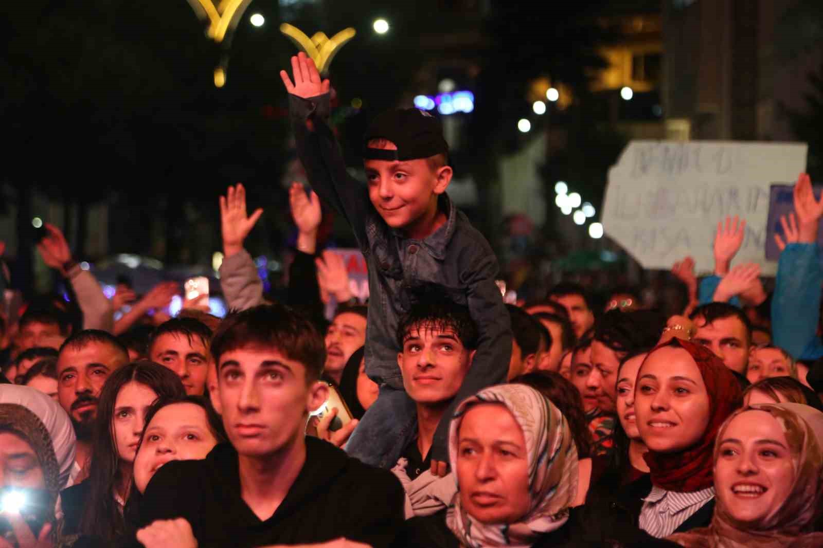 Tosya Kültür ve Pirinç Festivali’nde Semicenk rüzgarı
