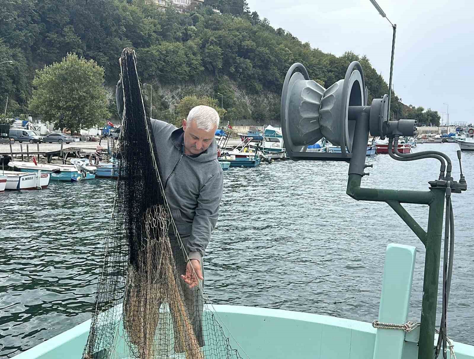 Kastamonu’da balıkçılar ‘vira bismillah’ demek için son hazırlıklarını yapıyor