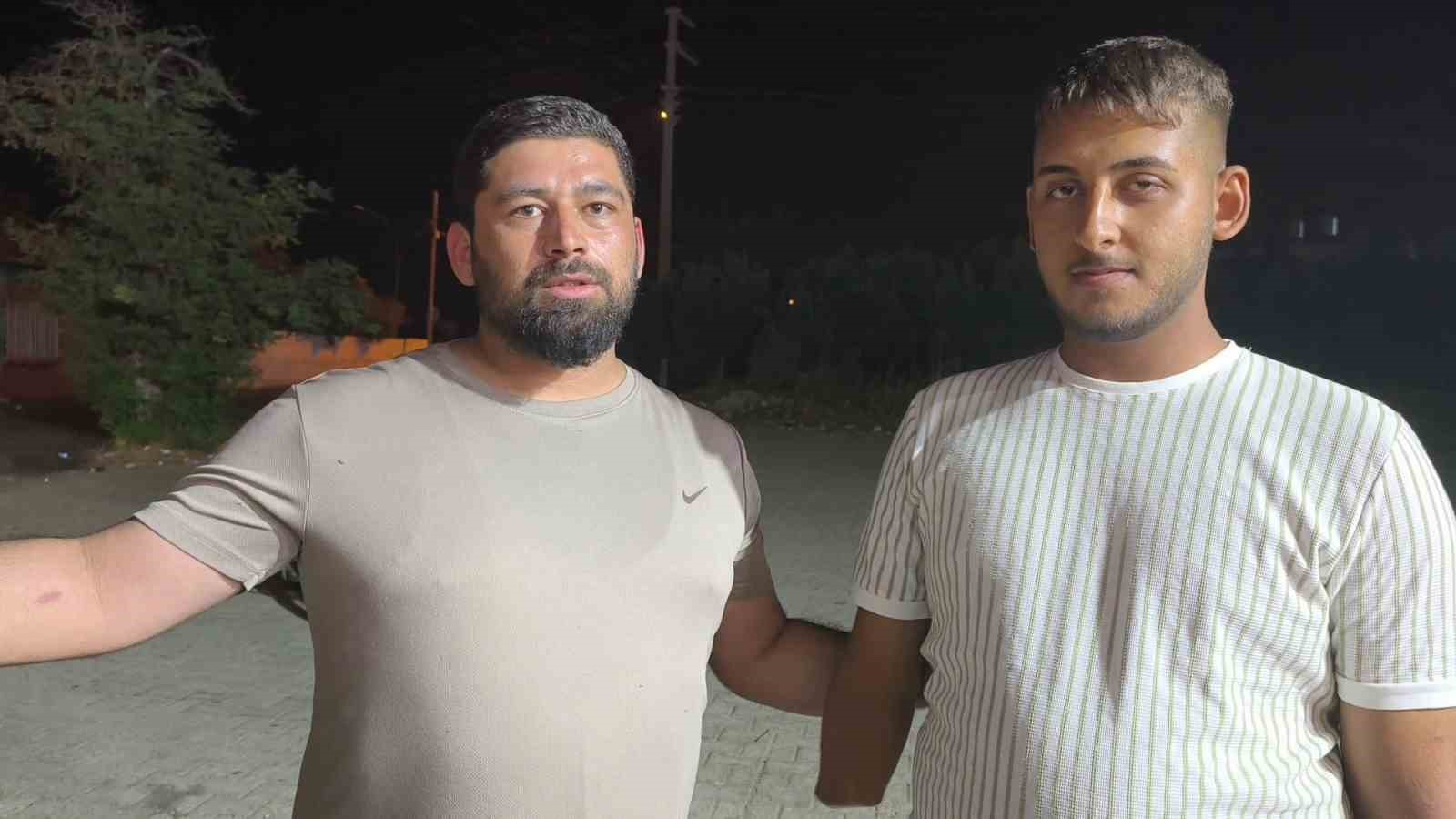 Otomobilin arkasında pusuya yatan çocuk hırsız ile gözcüsü, depremde ailesini ve kolunu kaybeden gencin motosikletini çaldı