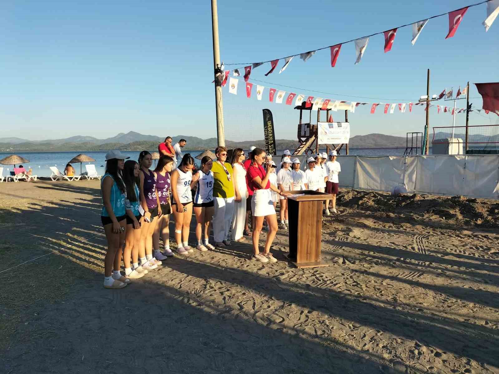 Köyceğiz’de Plaj Voleybolu Turnuvası heyecanı başladı