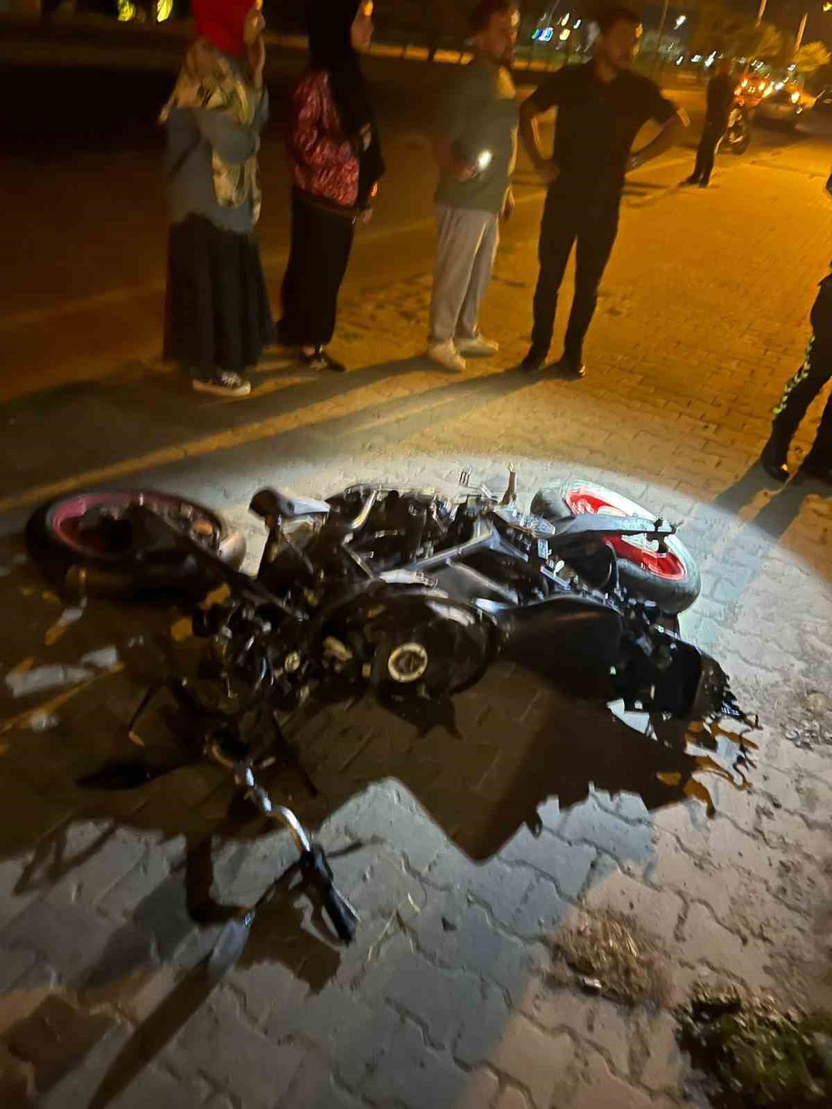 Bursa’da feci kaza: 20 yaşındaki motosiklet sürücüsü hayatını kaybetti
