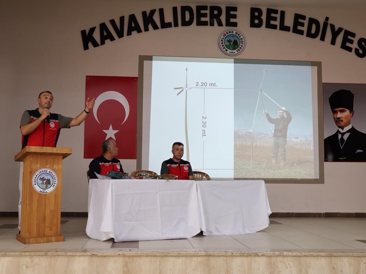 Kavaklıdere’de ceviz üreticilerine yönelik eğitim düzenlendi