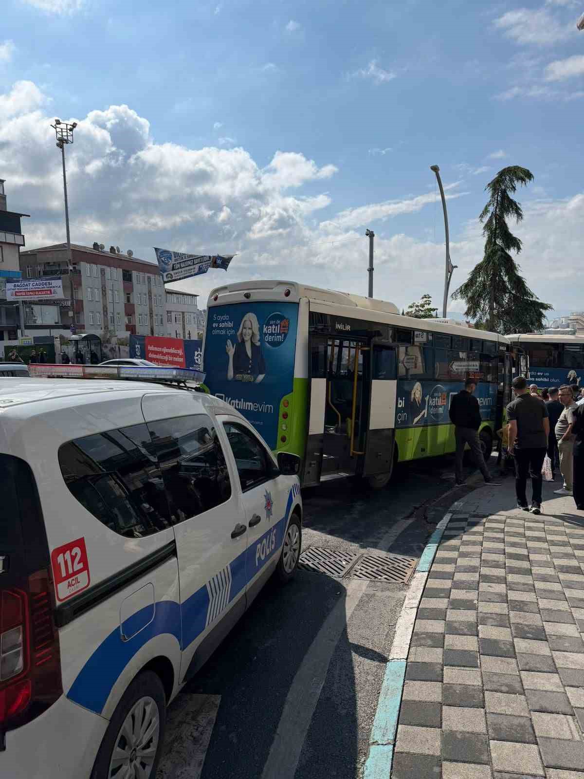 Yaşlı kadını darp edip polise kaza yaptırdı