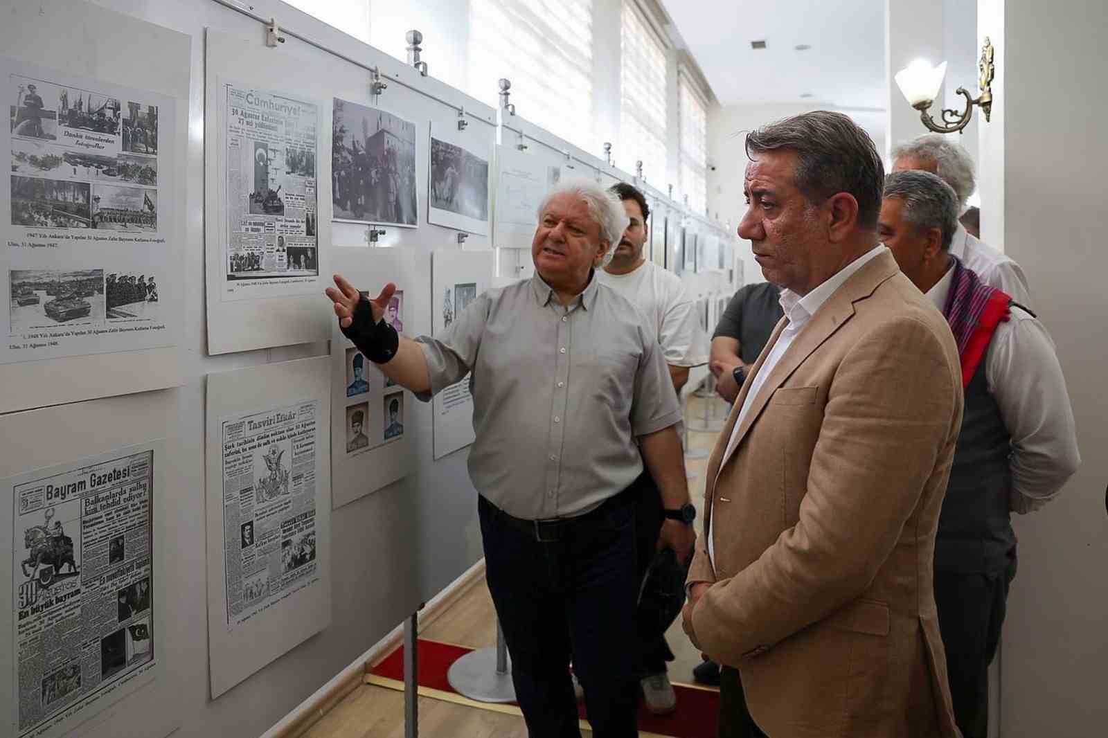Efeler’de "Zaferden Kurtuluşa" sergisi tarihe ışık tutuyor