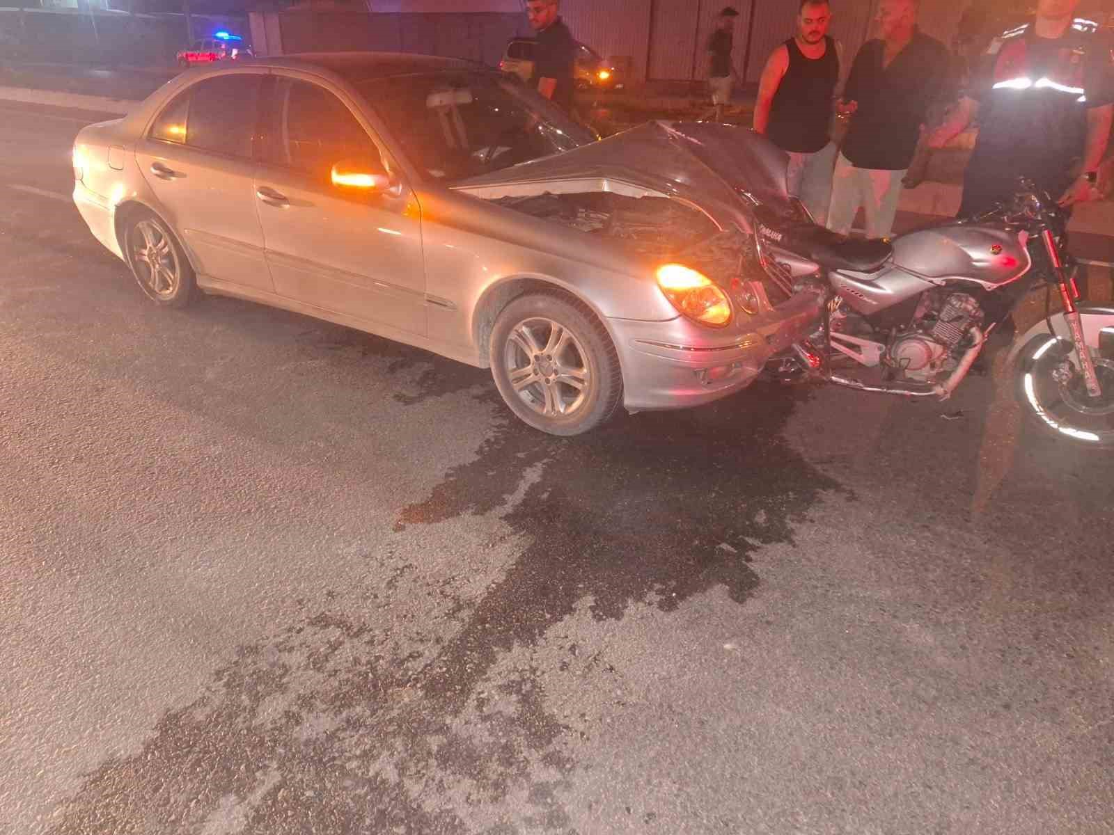 Otomobil motosiklete arkadan çarptı: 1 ölü, 1 ağır yaralı