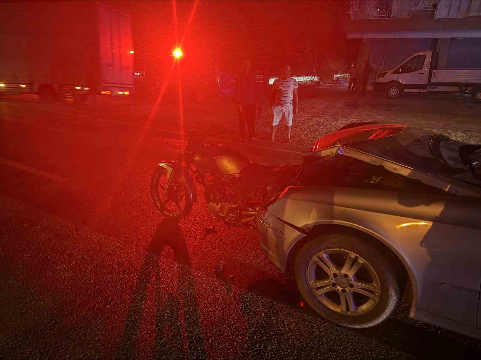 Otomobil motosiklete arkadan çarptı: 1 ölü, 1 ağır yaralı