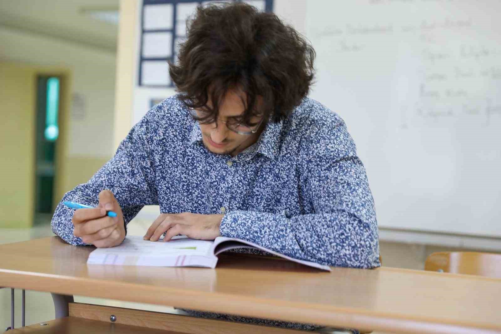 Gençler Büyükşehir’le üniversiteli oldu