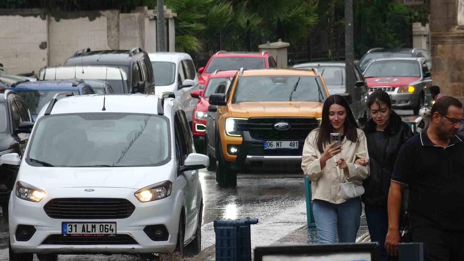 Kilis’te yağış etkili oldu