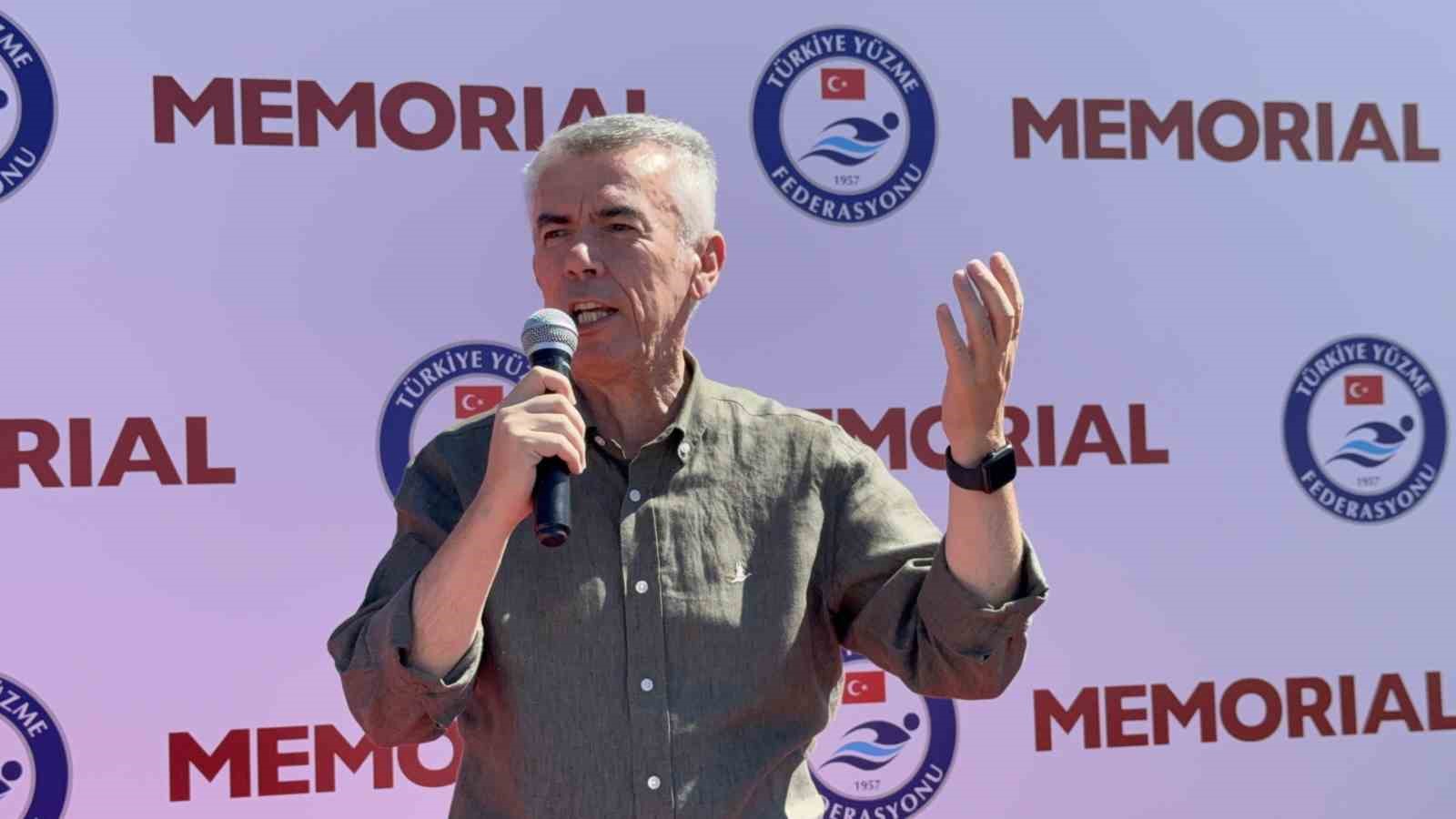 Bodrum’da sağlık için kulaç attılar: "Sağlığa Kulaç At" ikinci kez denizde