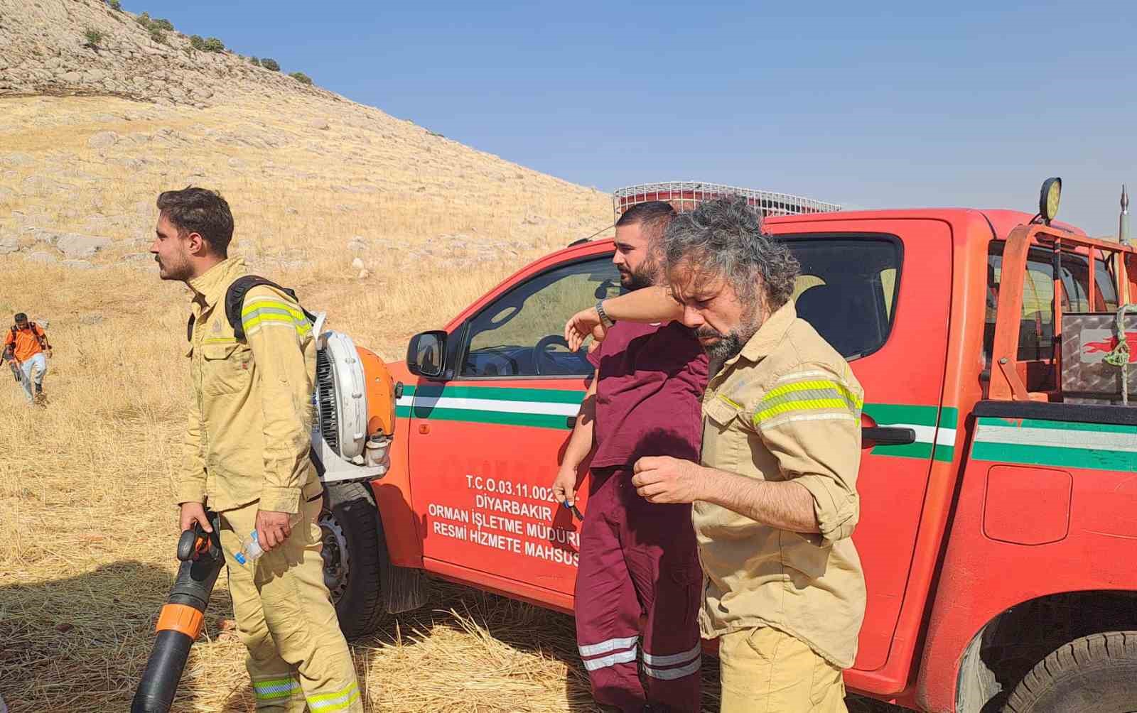 Diyarbakır’da yaklaşık 400 dönüm alanı küle çeviren yangın kontrol altına alındı