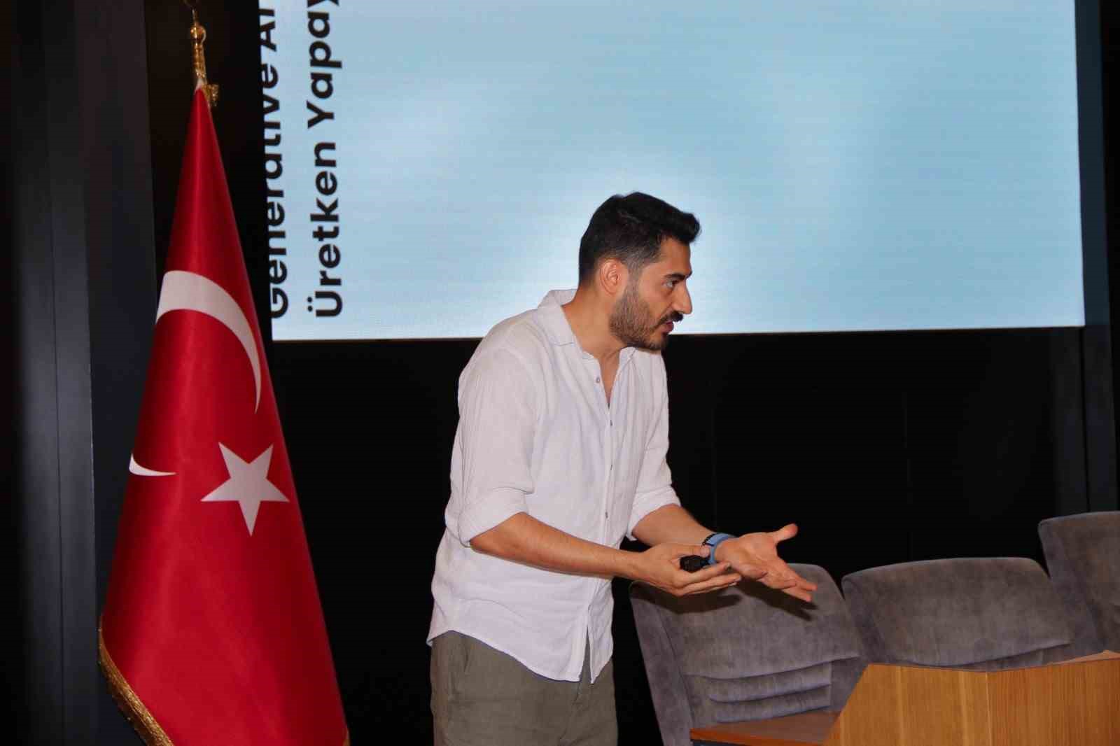 Kütahya OSB Akademi’de "Yapay zekâyı iş hayatında etkin kullanma" eğitimi gerçekleştirildi
