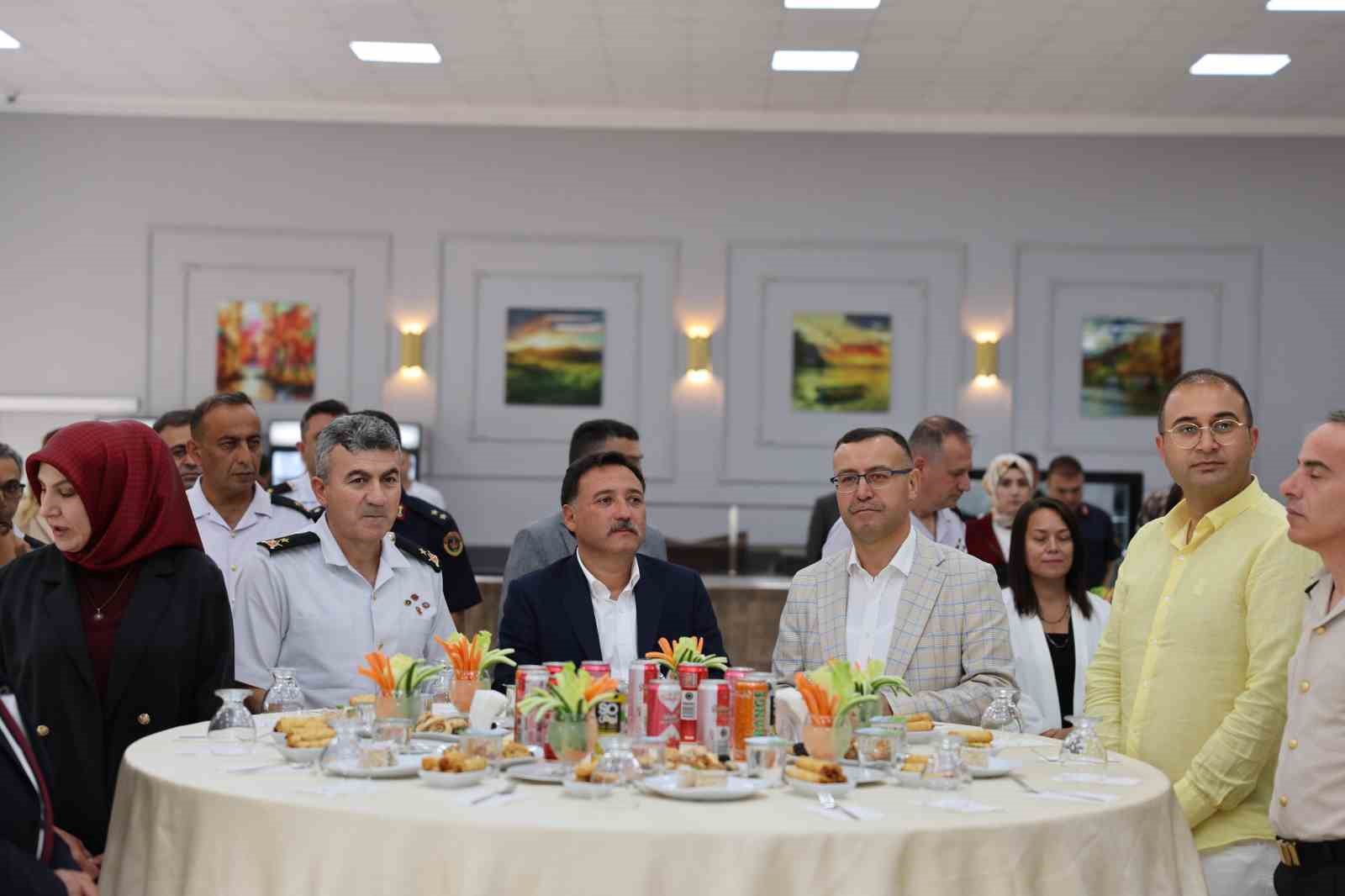 Vali Çiçek, Rütbe Terfi Töreni’ne katıldı