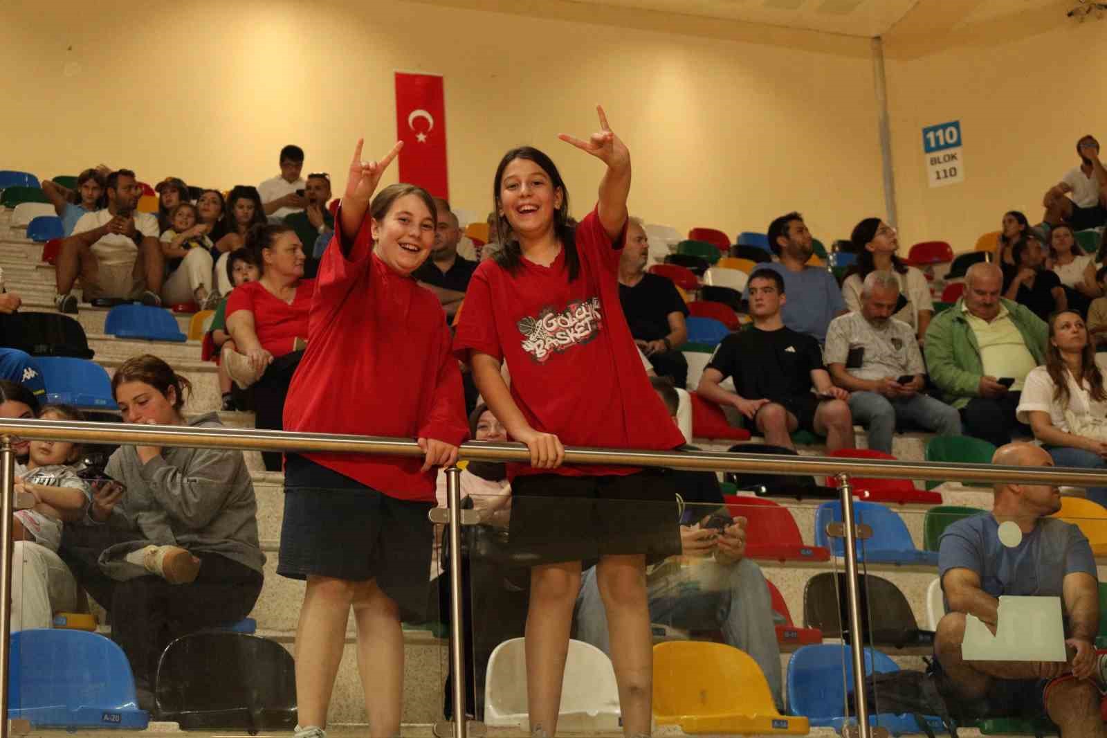 Hazırlık maçı: Körfez Basket: 82 - Fenerbahçe: 70