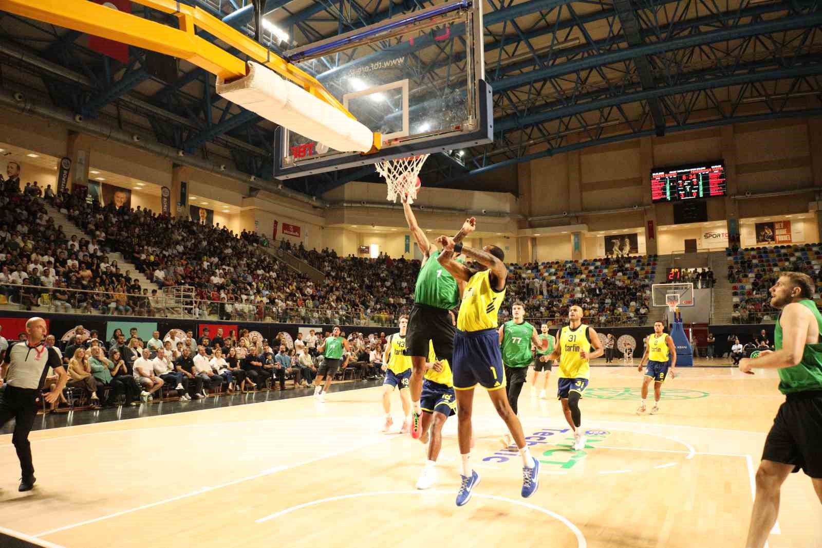 Hazırlık maçı: Körfez Basket: 82 - Fenerbahçe: 70