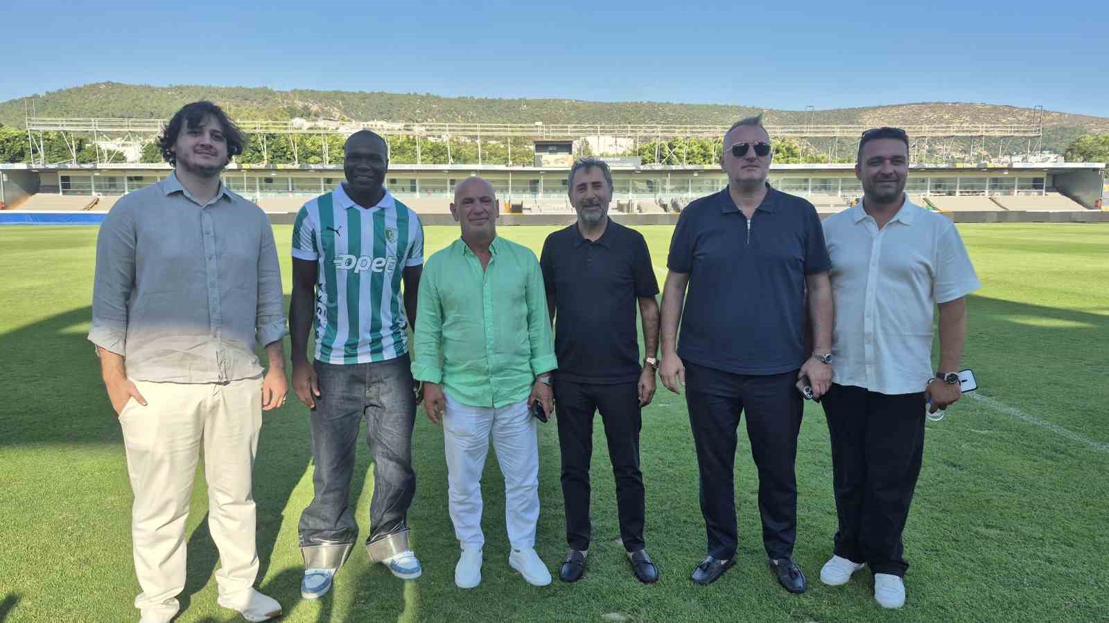 Vincent Aboubakar, Bodrum FK’ya imzayı attı