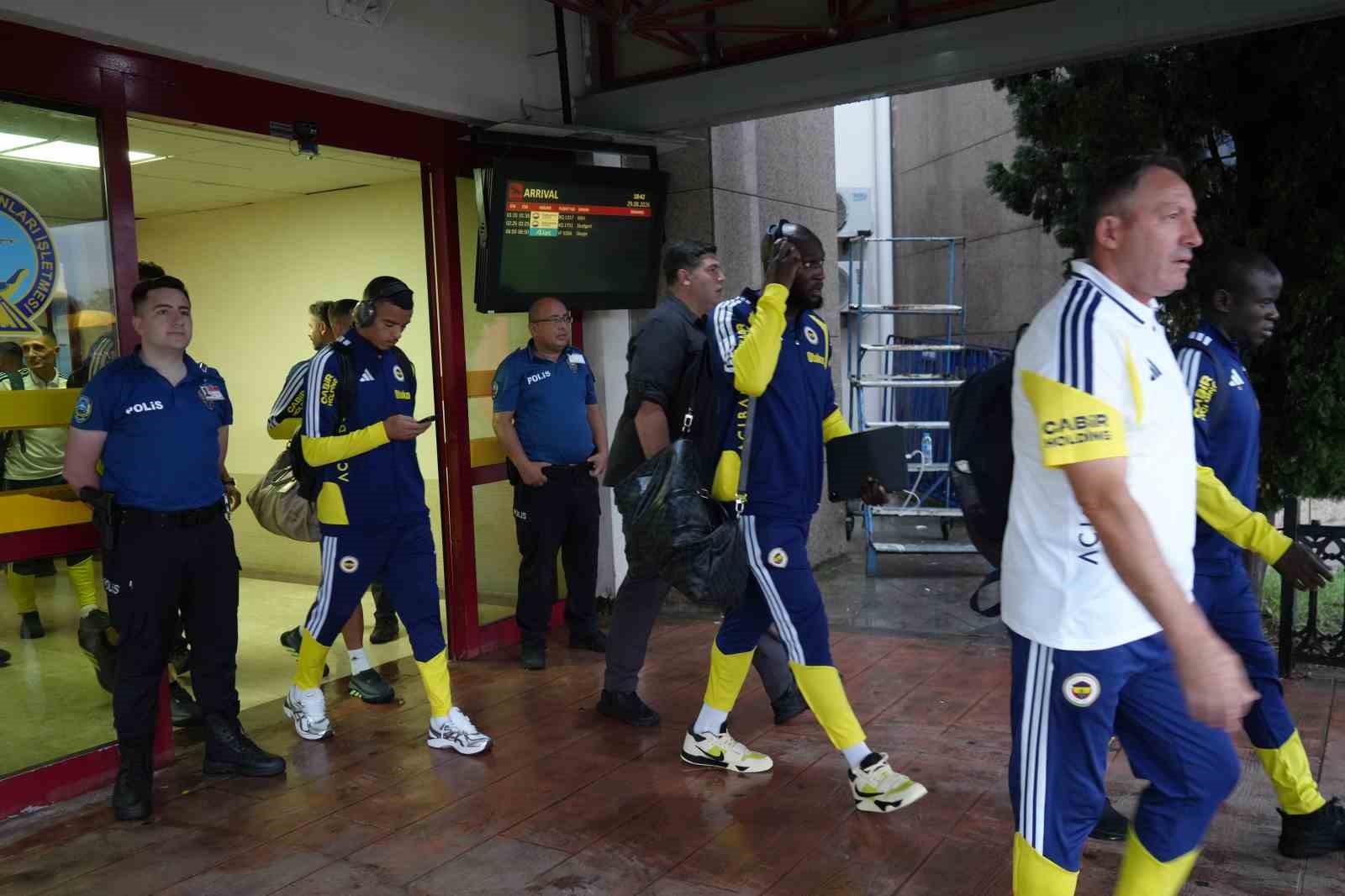 Fenerbahçe kafilesi Samsun’a geldi
