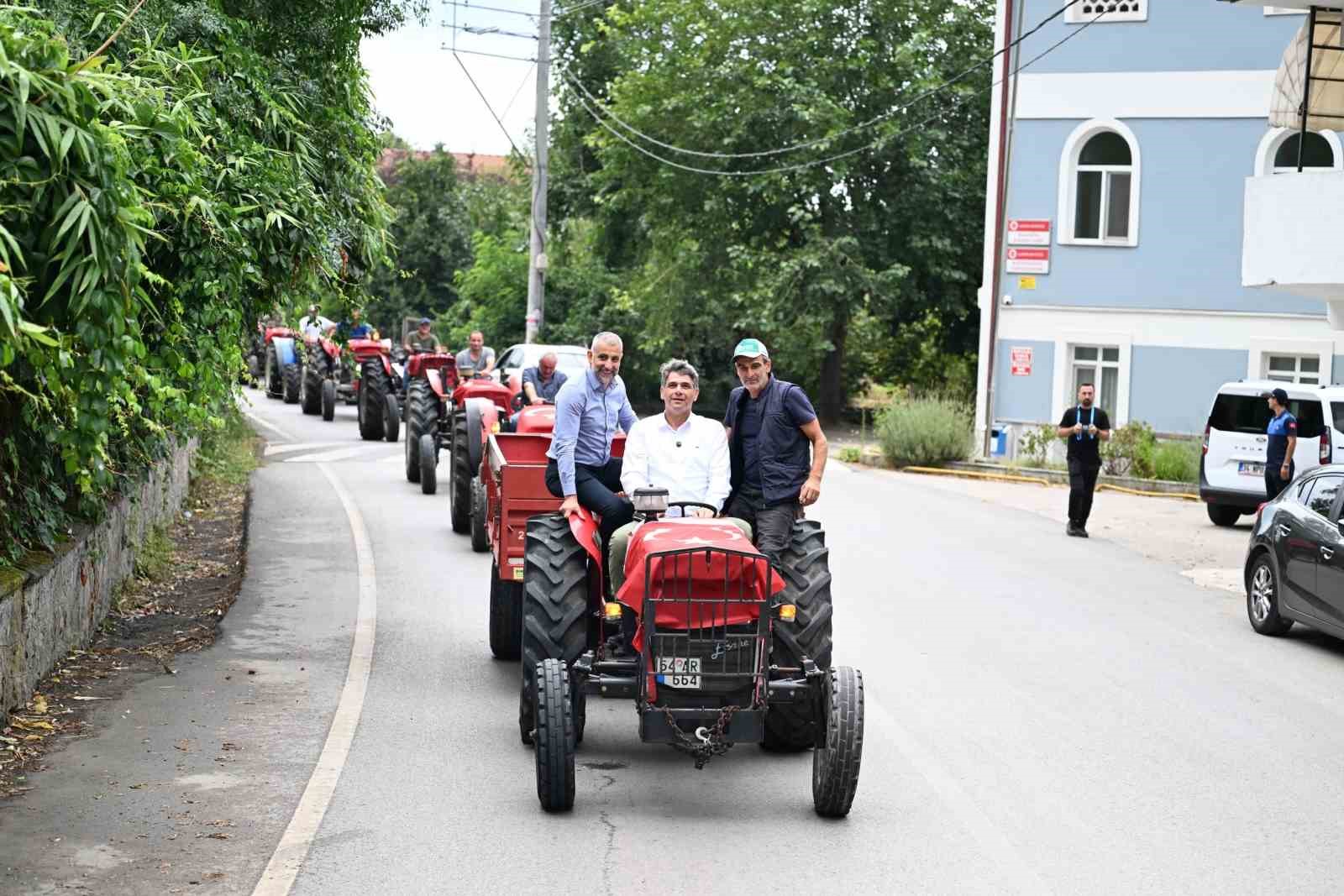 Kartepe Armut Şenliği’nde yöresel lezzetler vatandaşlarla buluştu