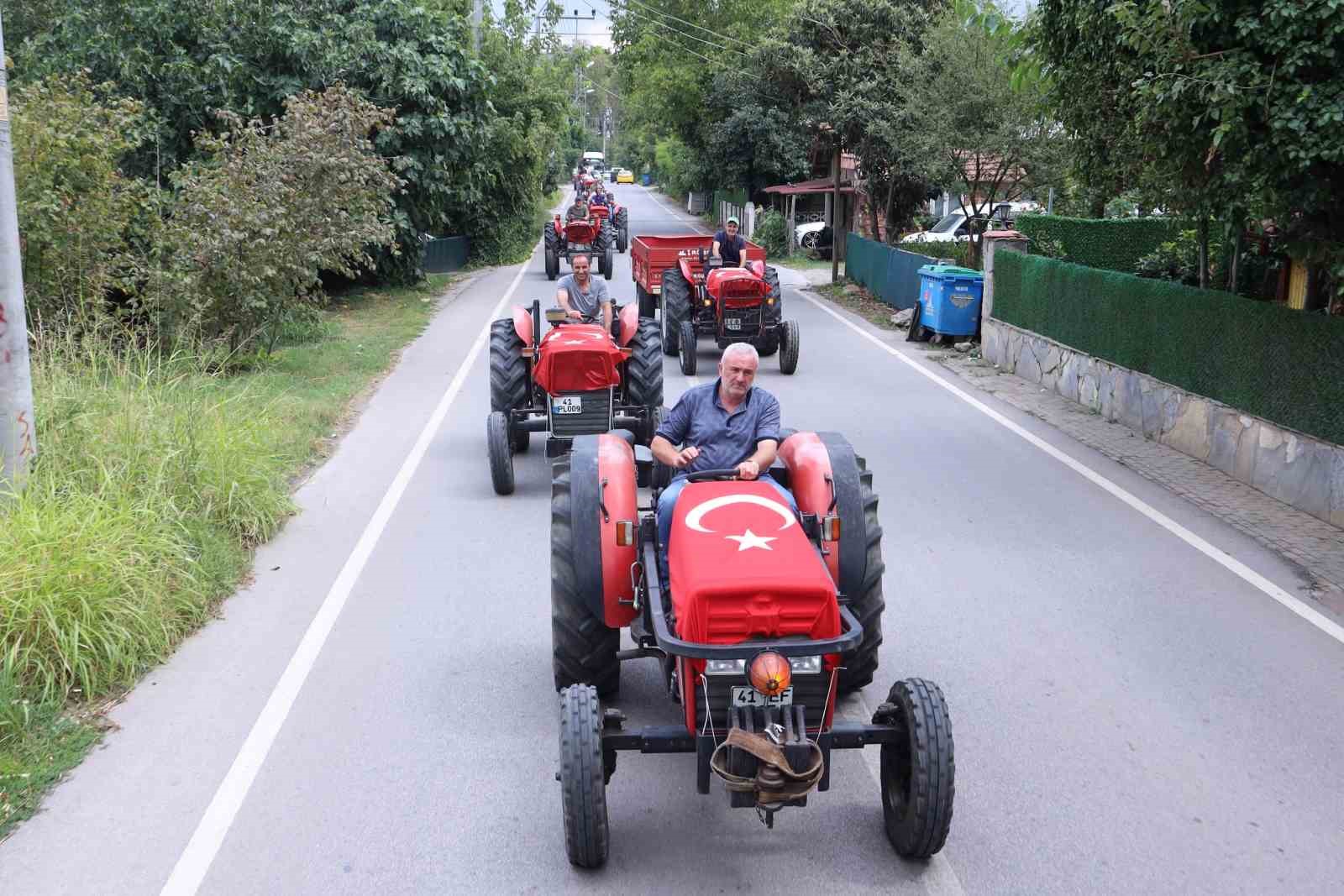 Kartepe Armut Şenliği’nde yöresel lezzetler vatandaşlarla buluştu